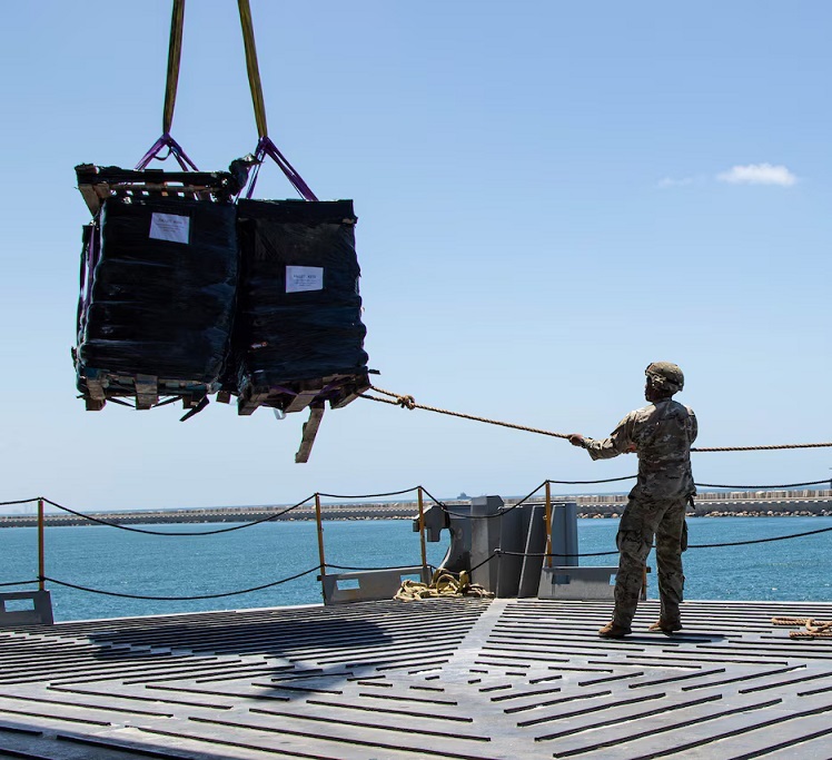 Gargaar la geeyay dekedda macmalka ah ee Gaza.jpg